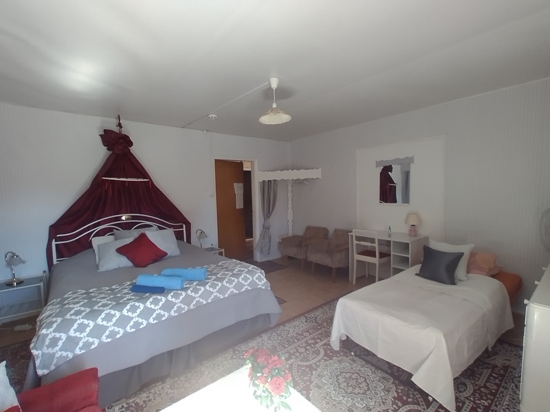 Balcony room as triple